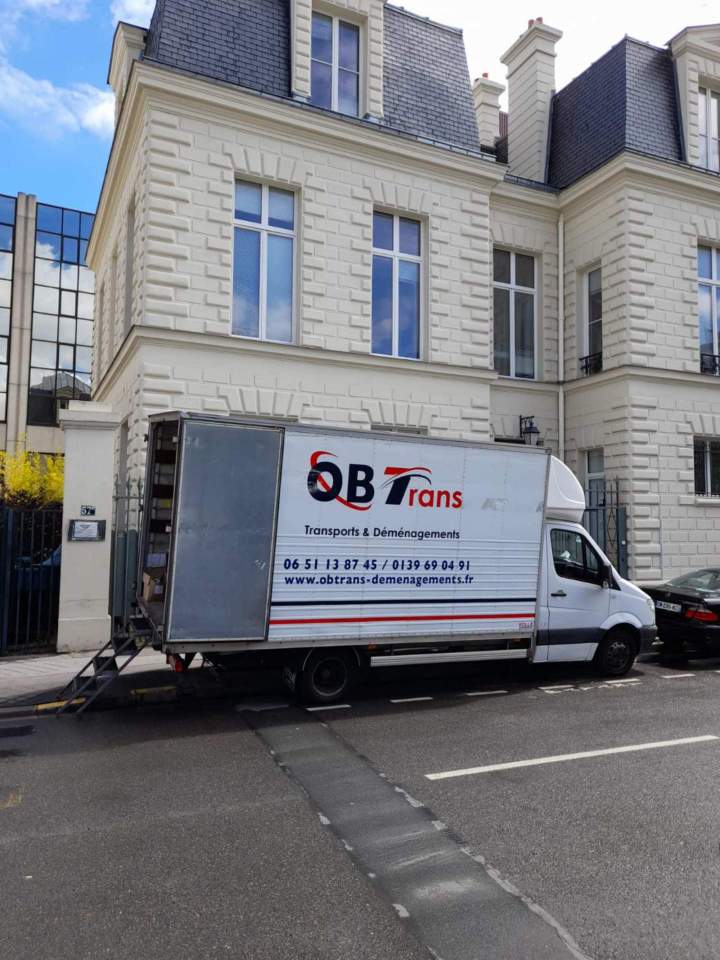 Équipe déménagement à La Celle-Saint-Cloud